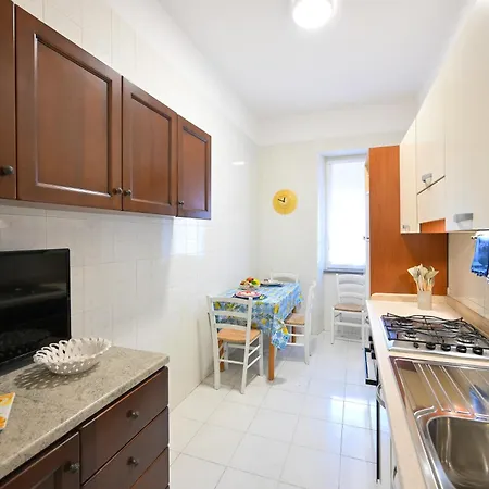 Apartment Myosotis - With Terrace In